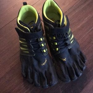 Green and Black Vibrams size US 11.5-12